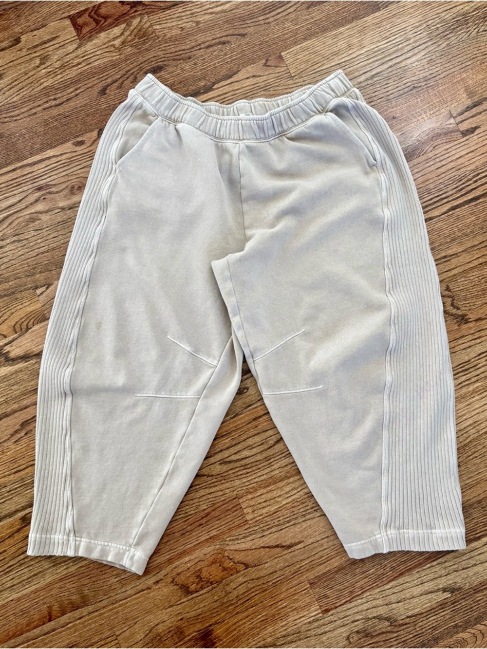 Aerie Oh snap barrel sweatpants - Picture 2 of 5